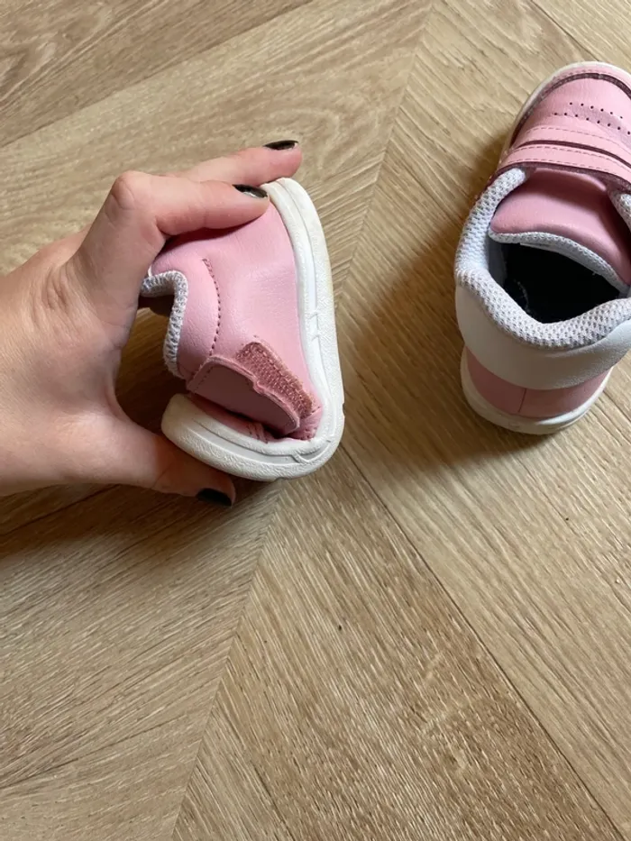 Basket rose petite filles taille 22 - photo numéro 6