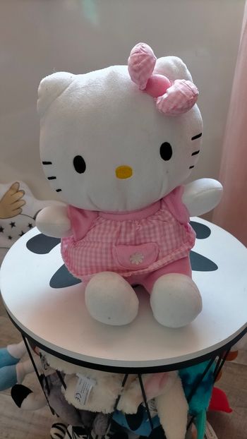 Peluche Hello Kitty