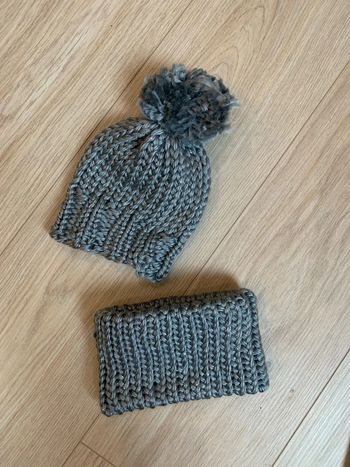 Ensemble bonnet snood