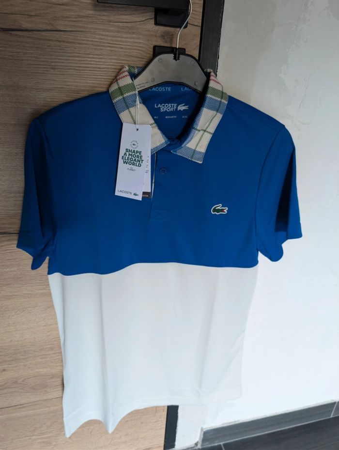 Polo Lacoste. Neuf. XS