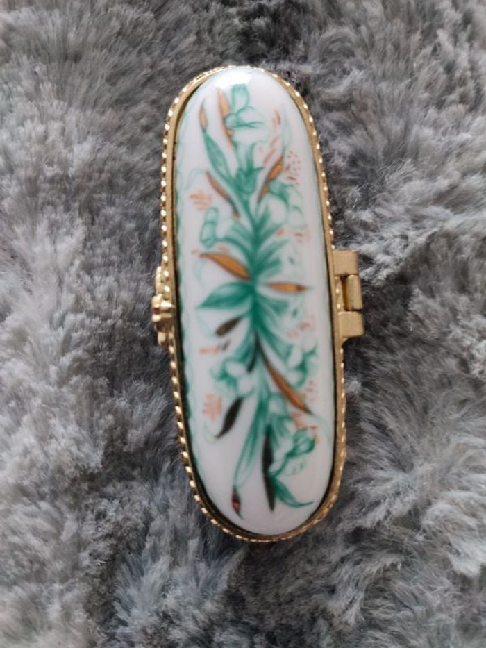 Petite boîte à pilules déco