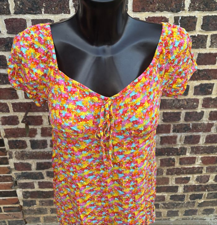 Robe courte colorée fleurie T40 • Primark - photo numéro 2