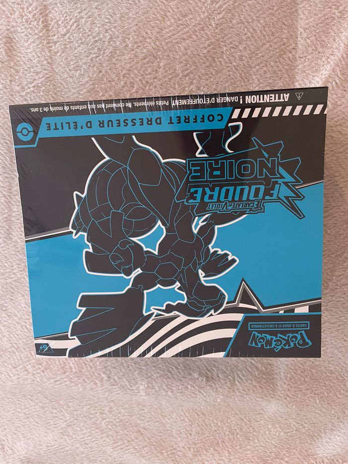 Coffret Pokémon ETB 10.5 - photo numéro 3