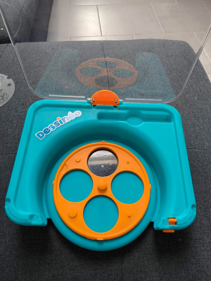 Mon atelier de dessin - photo numéro 5