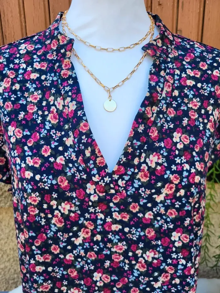 Blouse fleuri bleu marine multicolore taille 48 - photo numéro 4