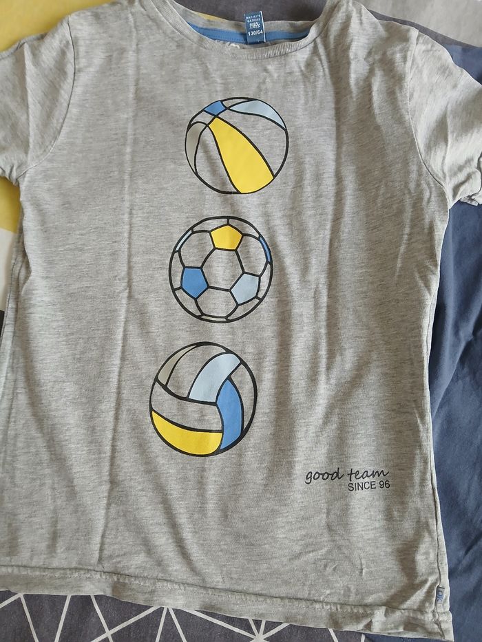 Lot t shirtsni - photo numéro 2