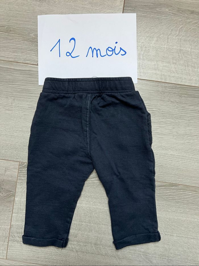 Lot Vêtements garçons 12m - photo numéro 2