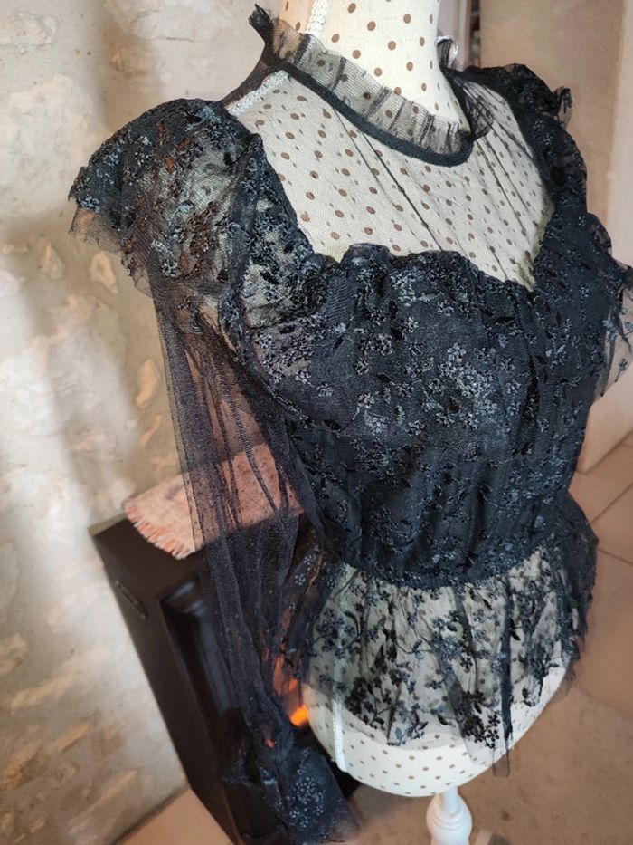 Blouse dentelle fleurs - photo numéro 5