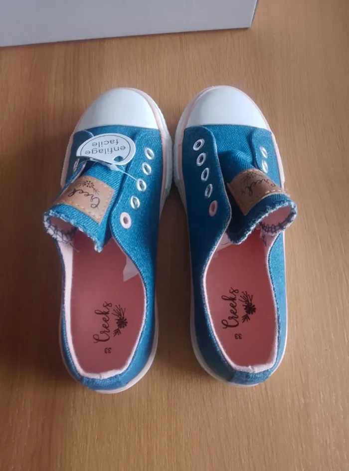 Chaussures Baskets ballerines neuves-  enfilage facile - Fille 33 - photo numéro 3