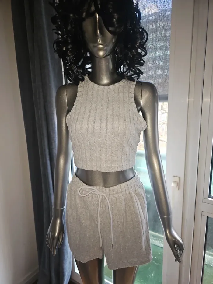 Ensemble short et top