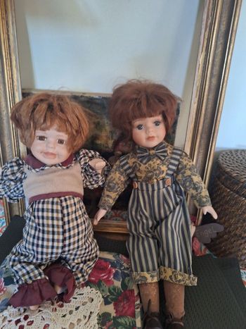 Lot de 2 poupées vintage de collection