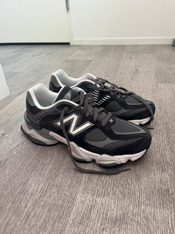 New Balance NB 9060 taille 45