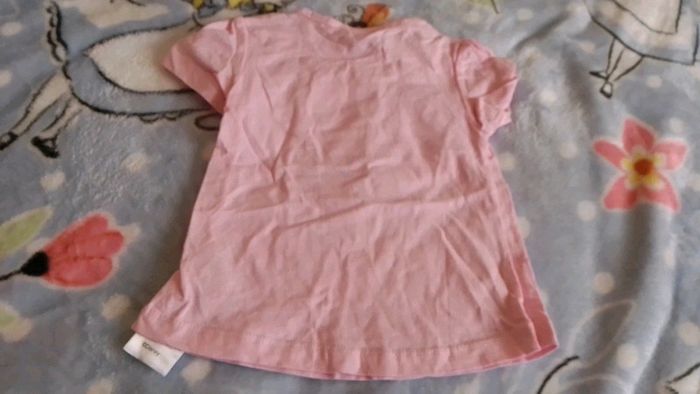 T-shirt Disney Minnie 12 mois neuf - photo numéro 3