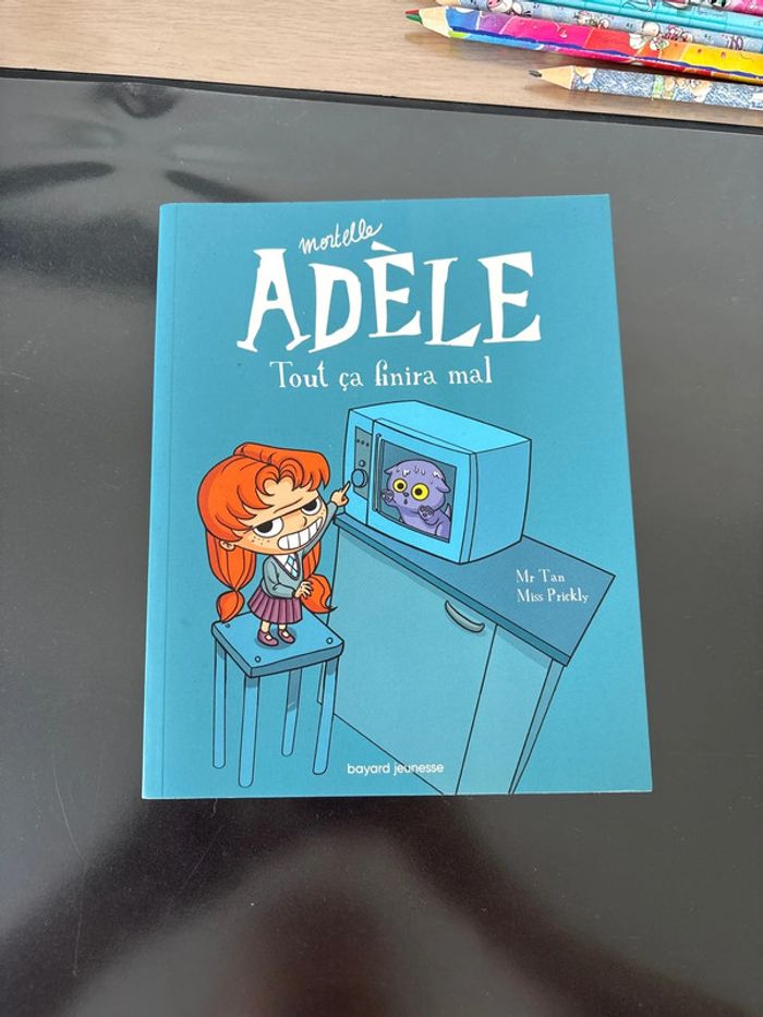 Livre mortelle Adèle tome 1