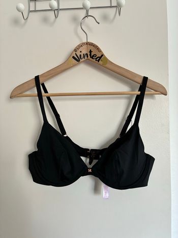 Soutien-gorge Fenty Savage noir satiné – Neuf avec étiquette – 95C