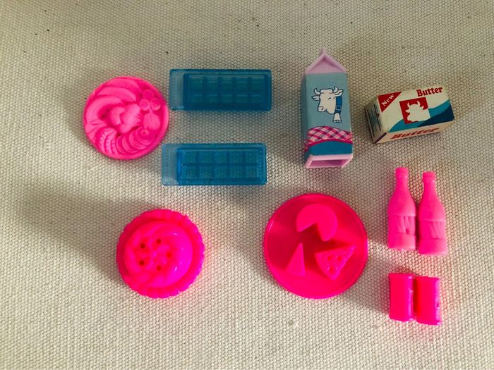 Lot 11 accessoires barbie cuisine mattel - photo numéro 4