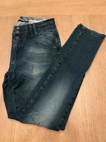 Jean premium bonobo taille 36 coupe boyfriend