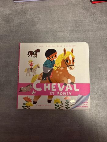 Livre, cheval et poney