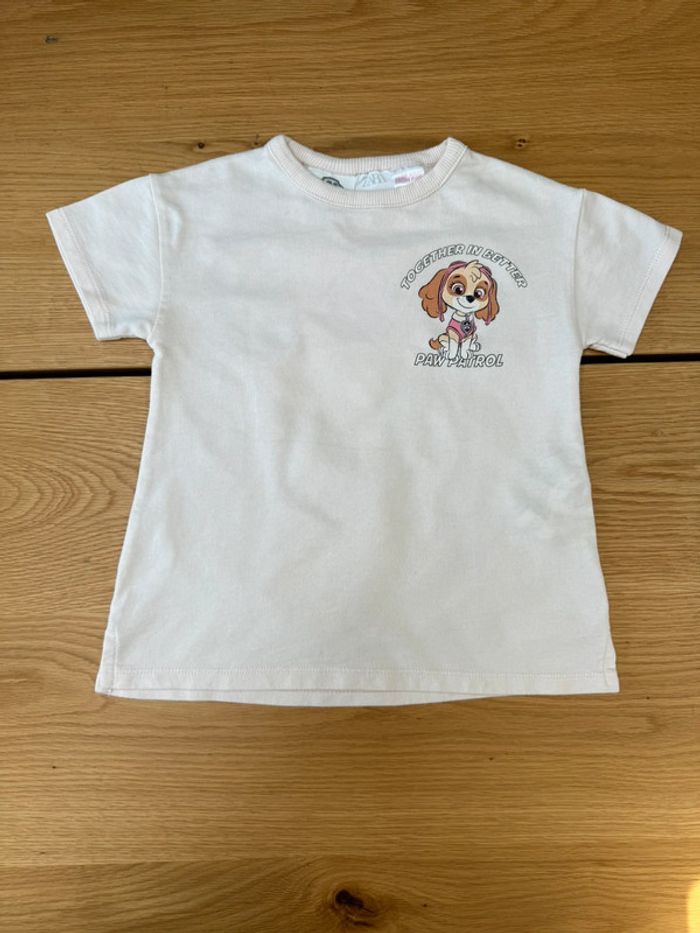 Teeshirt MC rose pale avec Stella de la Pat Patrouille/Paw Patrol - Taille 2/3 Ans - photo numéro 2