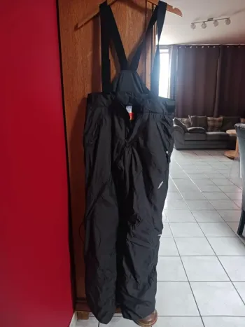 Salopette de ski taille 14 ans
