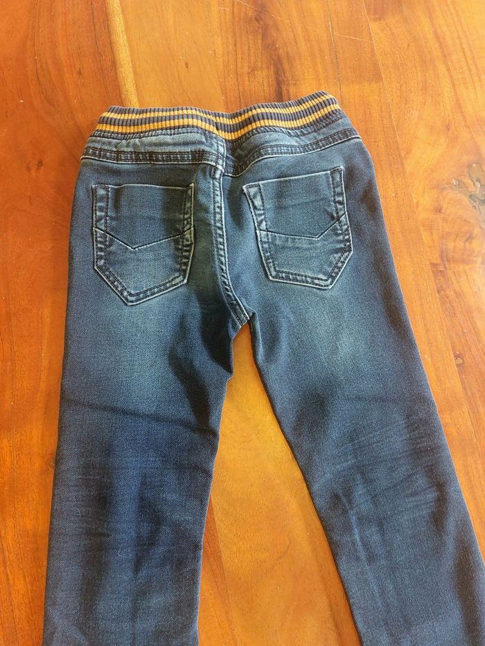 Ensemble pull et jeans 5 ans - photo numéro 4