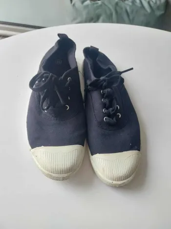 Chaussure en toile noire T40