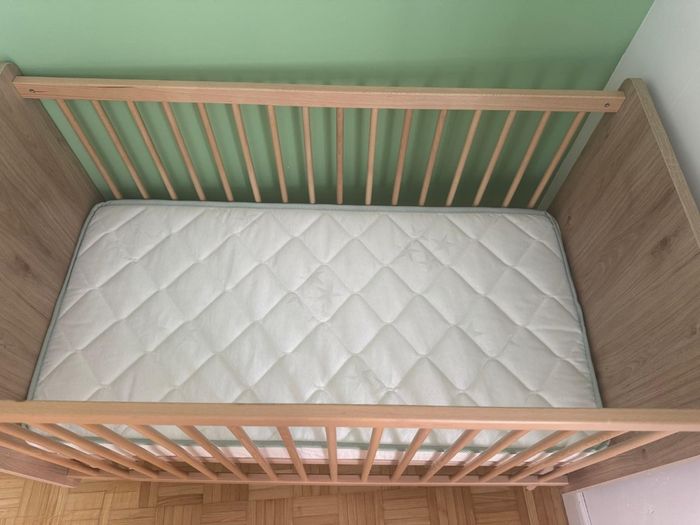 Lit bébé Sauthon bois clair + matelas 60x120 – état neuf - photo numéro 4
