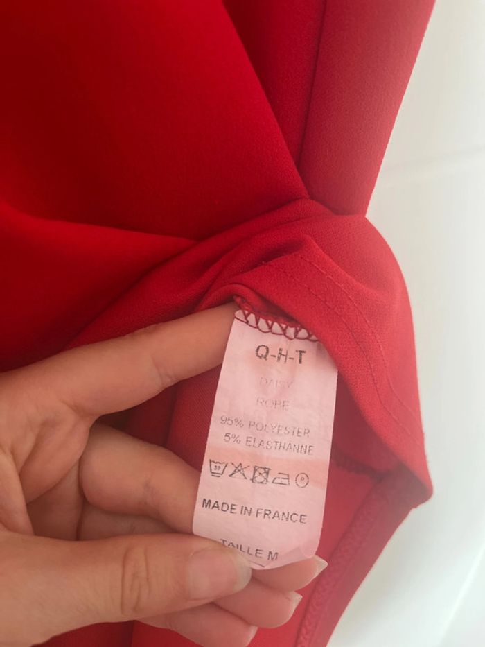Robe rouge Quinze Heures Trente Paris - photo numéro 10