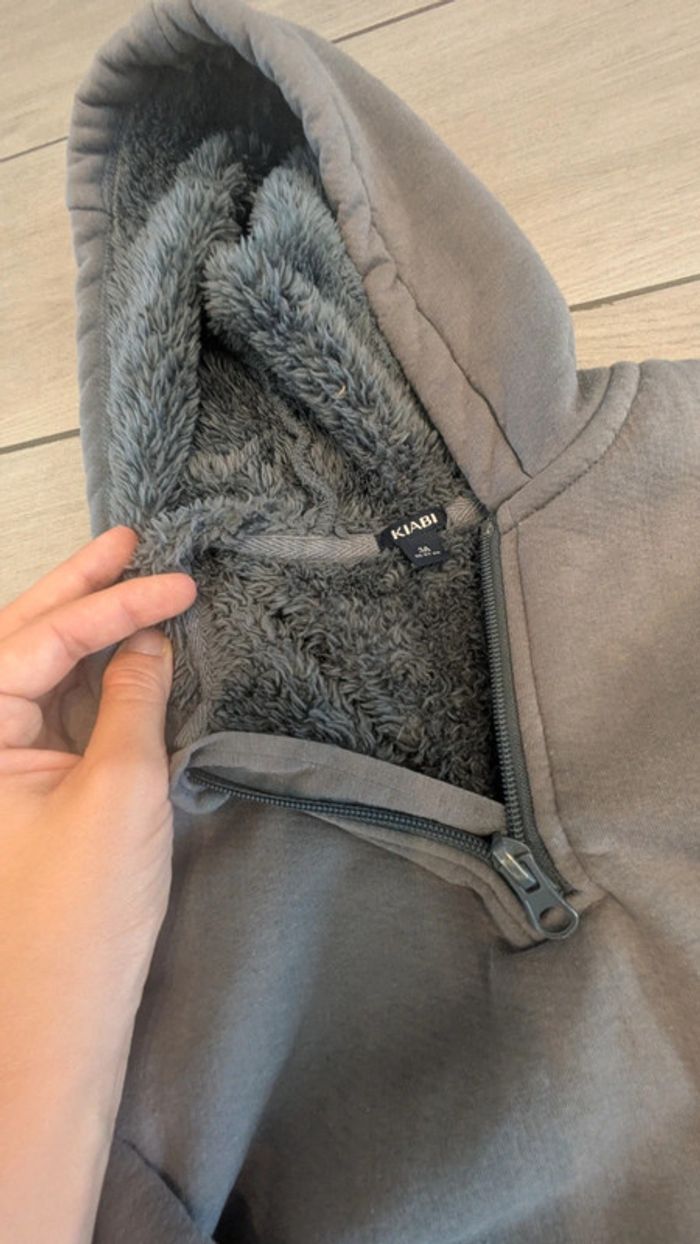 Pull à capuche 3 ans - photo numéro 2