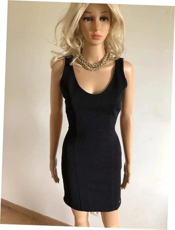 Robe noire neuve sans manches Kaporal taille S