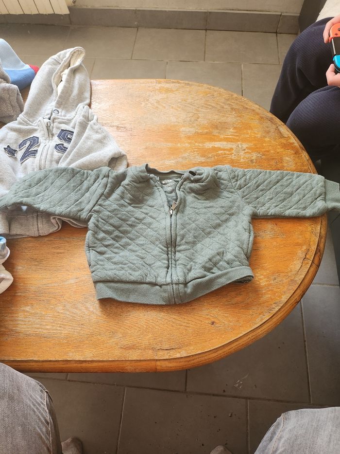 Lot de gilets - photo numéro 4