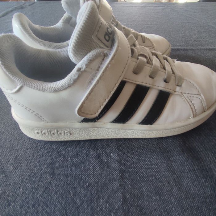 Basket adidas taille 30