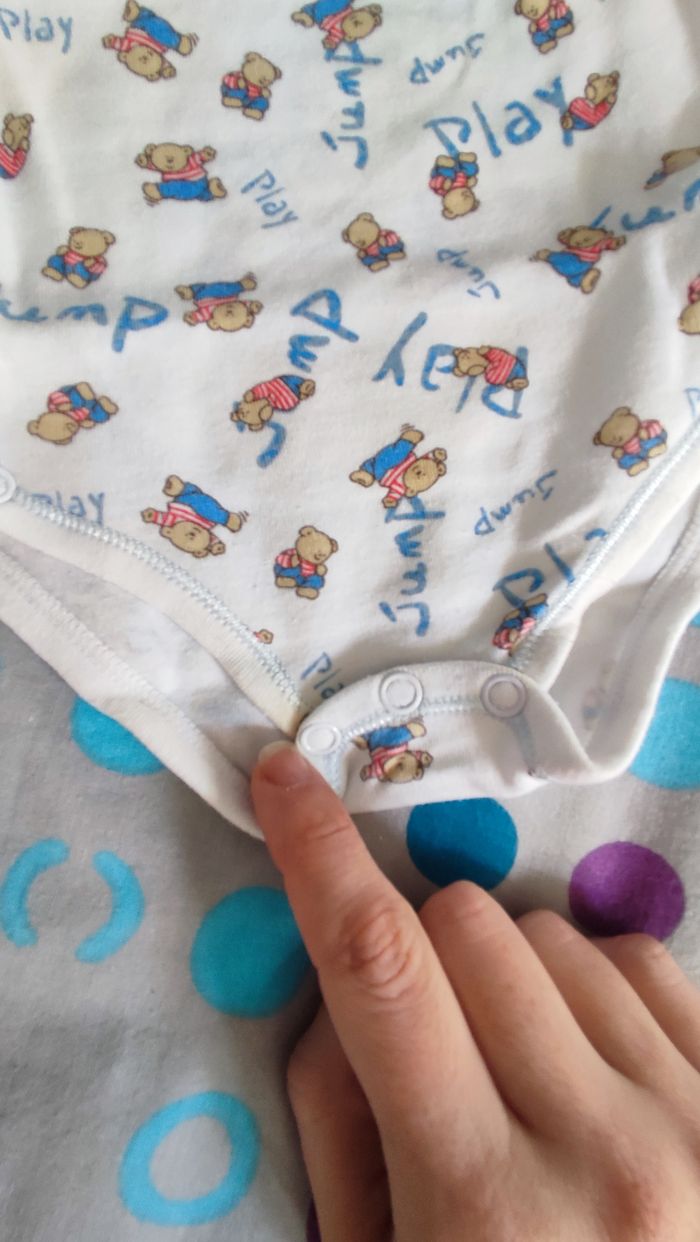 Lot bodies manches courtes/tee-shirt manches courtes - photo numéro 3