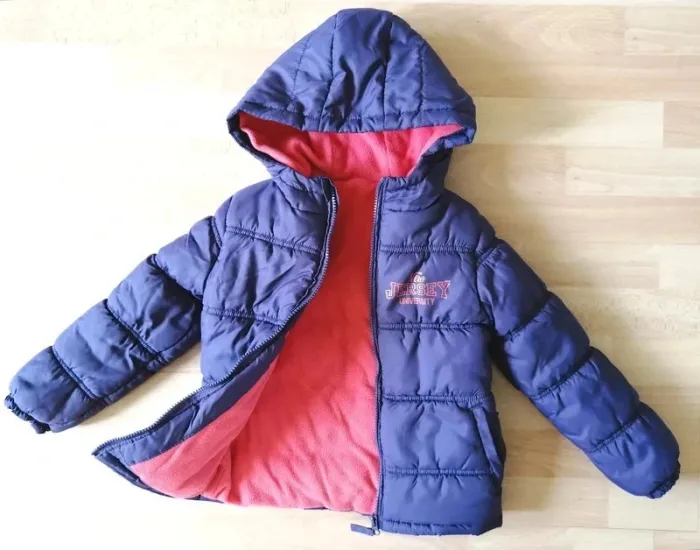 Doudoune violette à capuche 5-6 ans Kiabi