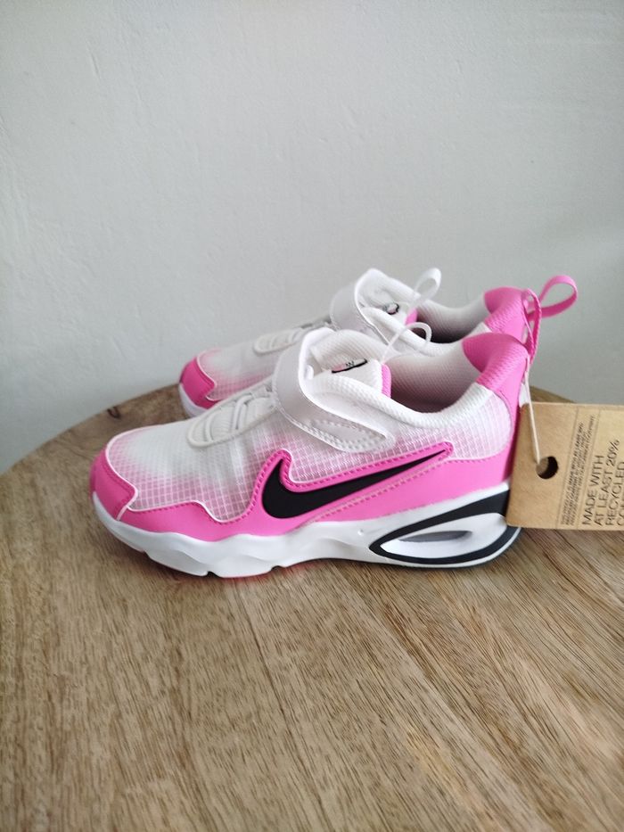 Baskets Nike T 29.5 - photo numéro 4