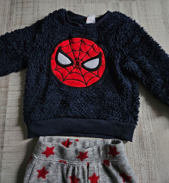 Pyjama polaire et sherpa 
2 ans - photo numéro 2