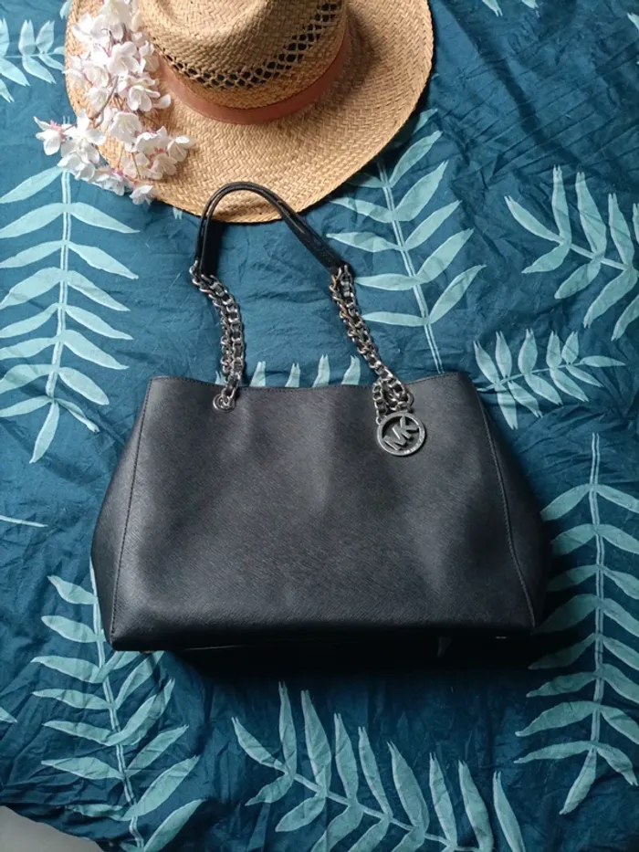 Superbe sac Mickaël Kors - photo numéro 2