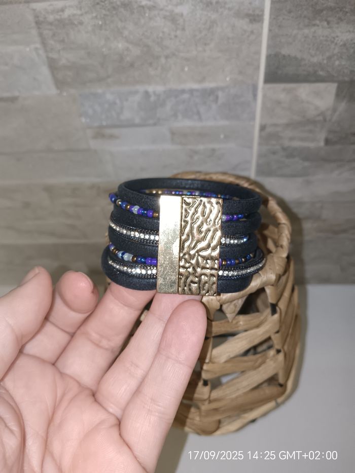 Manchette lanières cuirs - photo numéro 3