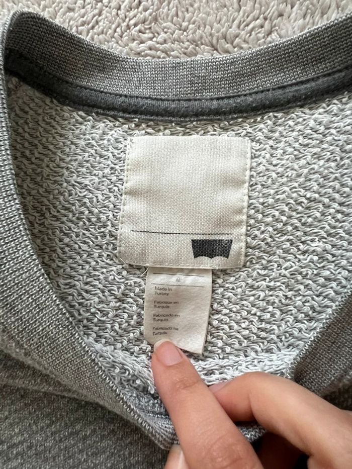 Pull levis - photo numéro 3