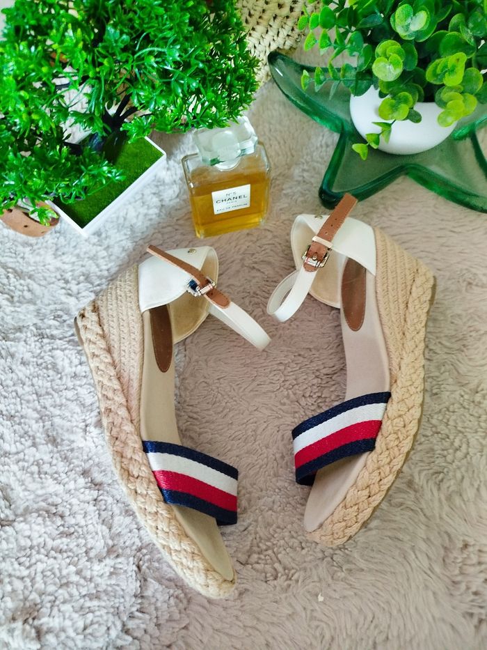 Sandales compensées Tommy Hilfiger neuves - photo numéro 5
