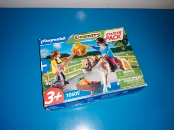 Thème* personnages & animaux / enclos Centre équestre