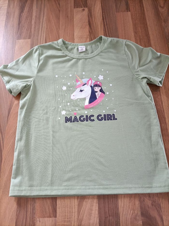 Tee-shirt olive licorne 5 ans shein