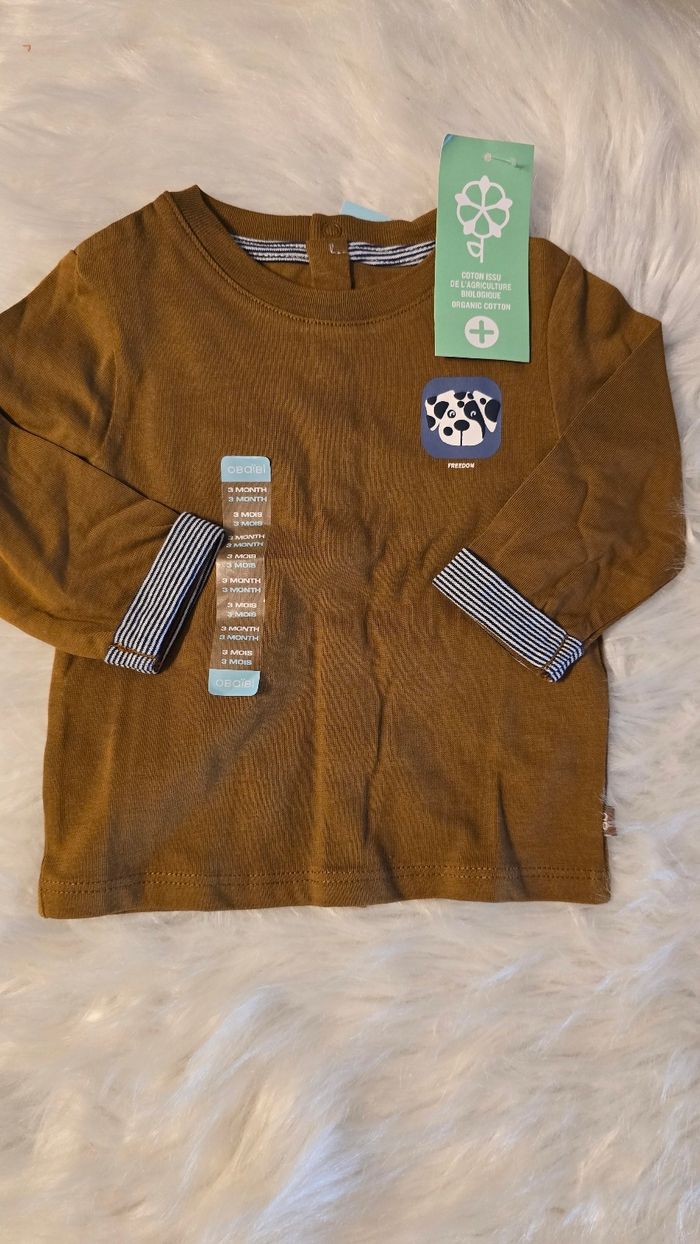 Neufs (non portés) 🏷🏷 ensemble salopette et teeshirt ml 3 mois garçon 💙💙 - photo numéro 2