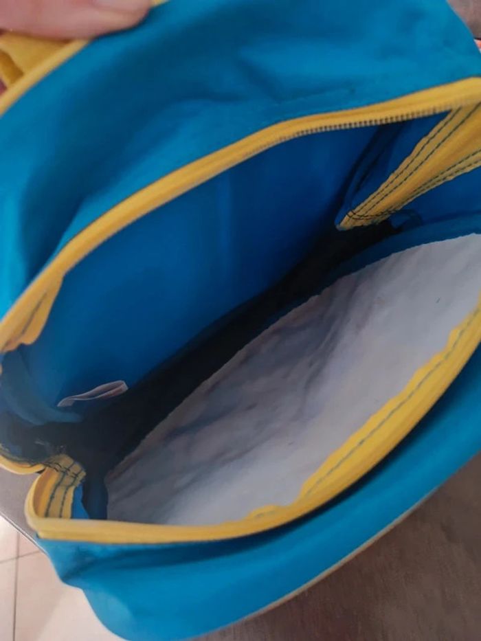 Sac a dos les minions - photo numéro 3