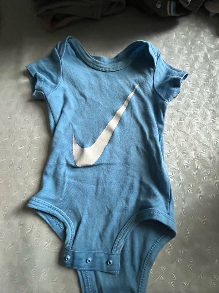 body garçon - photo numéro 3