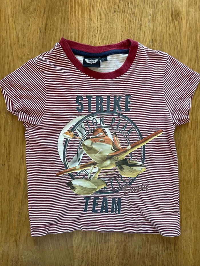 T-shirt rayé rouge et blanc Planes Disney 3 ans - photo numéro 3