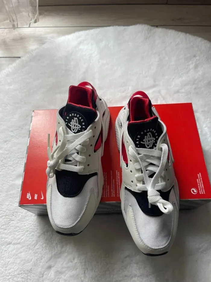 Basket Nike air huarache - photo numéro 2