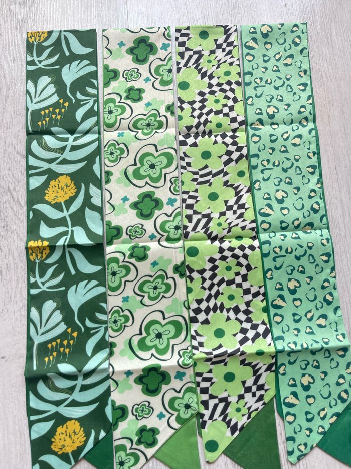 Lot de 4 bandeaux, foulards vintage - photo numéro 3