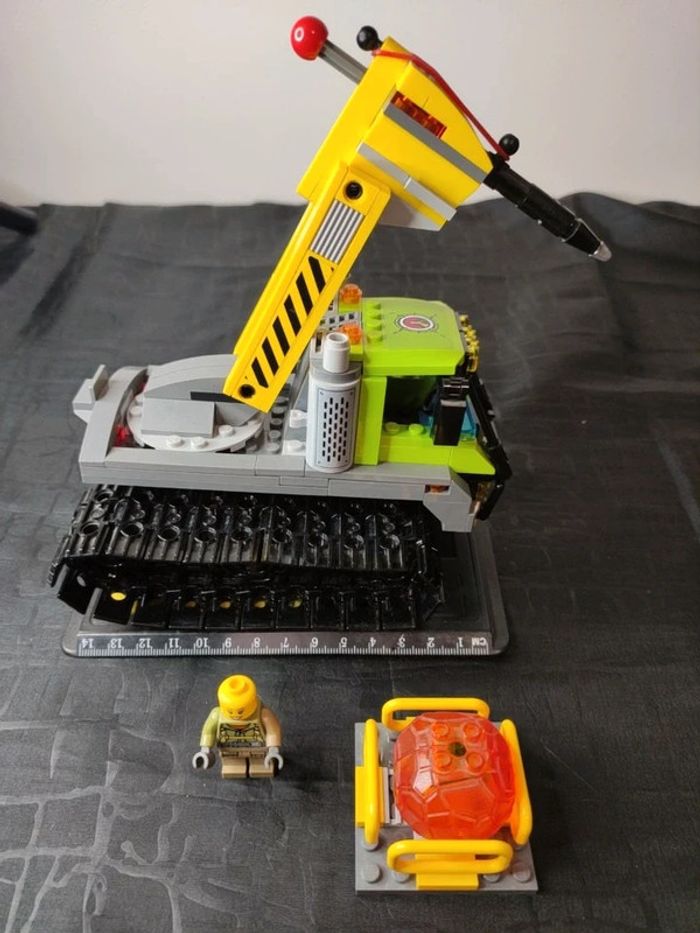 Foreuse à chenille Lego - photo numéro 8