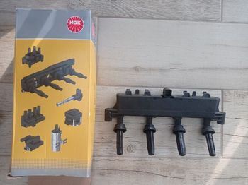 Bobine d'allumage NGK U6015